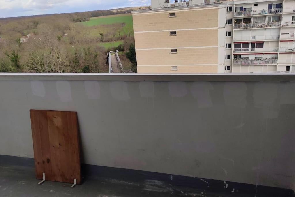 Charmant Appartement Proche Melun Centre Ville Bagian luar foto